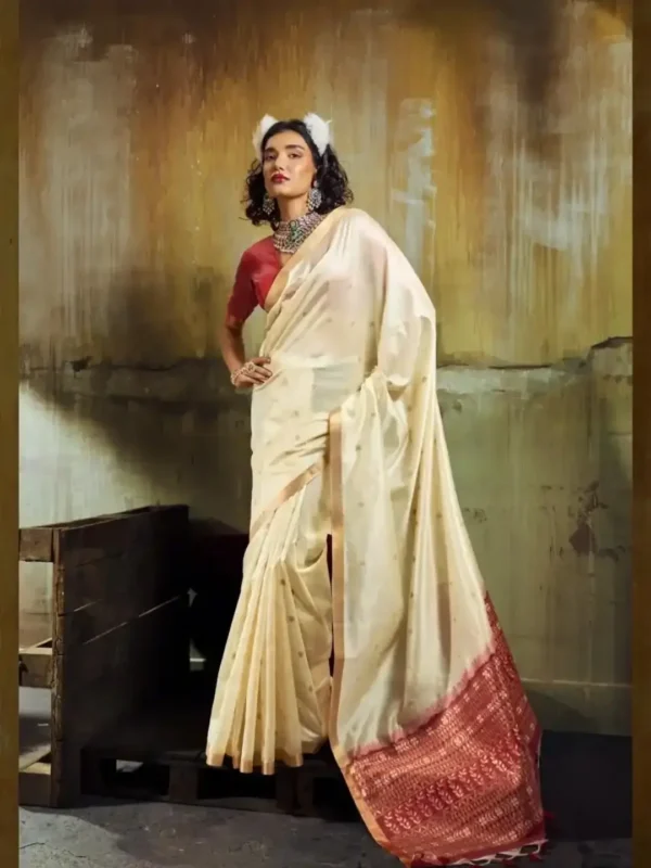 Banarasi-saree Cream Banarasi Silk Handloom Weaving Saree