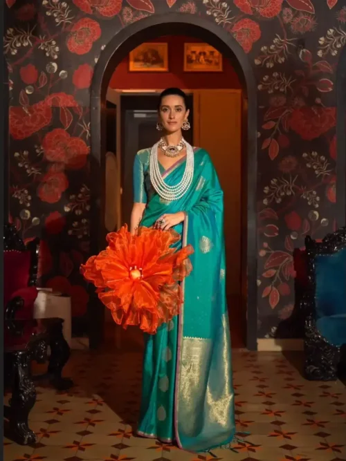 HANDWOVEN SILK - HEAVY BROCADE BLOUSE (6) Green Handwoven Silk Saree with Heavy Brocade Blousee