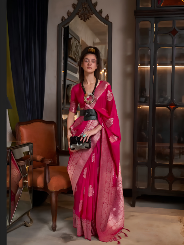 Rani Pink Pure Georgette Saree Rani Pink Pure Georgette Saree